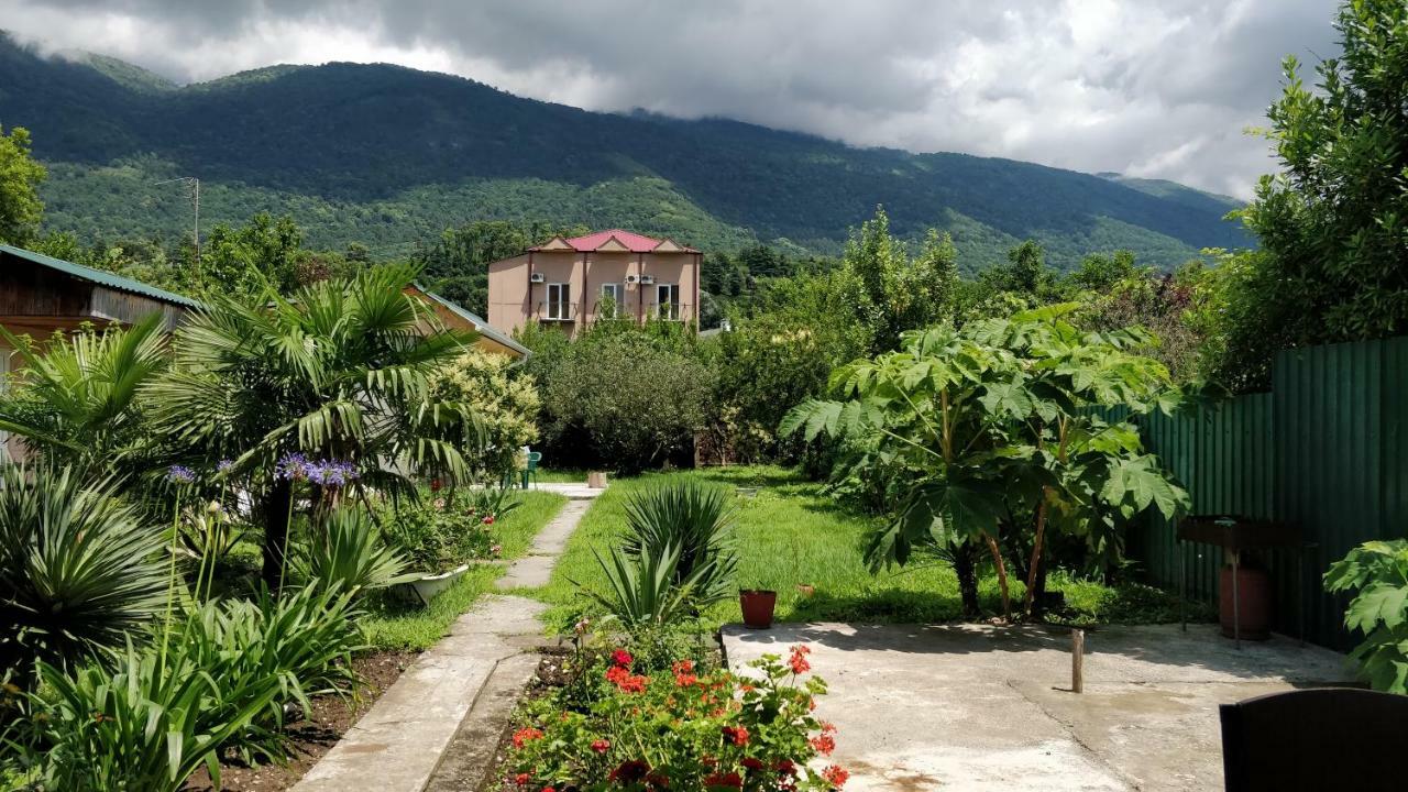 Tikhaya Gavan Guest House กากรา ภายนอก รูปภาพ